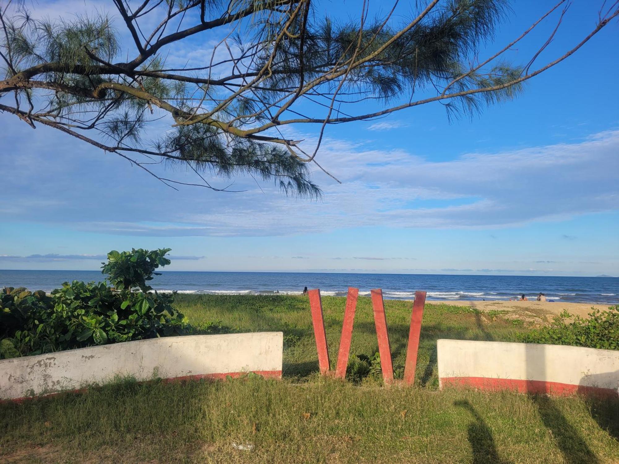 Casa Grande E Confortavel Piscina E Area Gourmet Em Cabo Frio Unamar Tamoios Verao Vermelho Tamoios Verao Vermelho Villa Exteriör bild